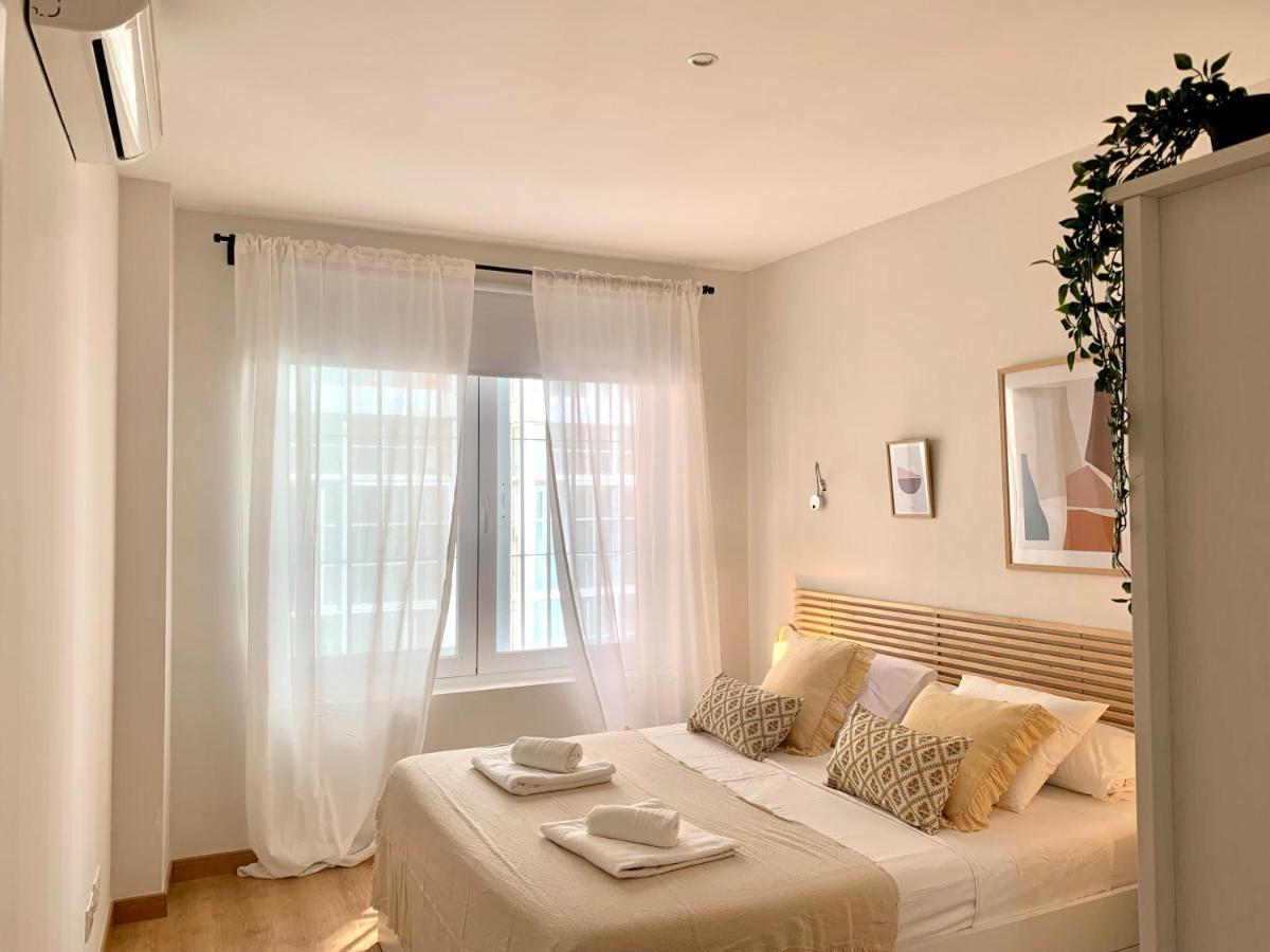 Homely Malaga Plaza Del Teatro Ngoại thất bức ảnh