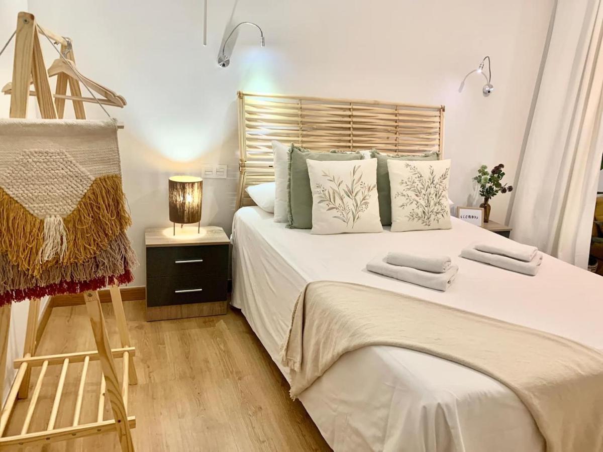 Homely Malaga Plaza Del Teatro Ngoại thất bức ảnh